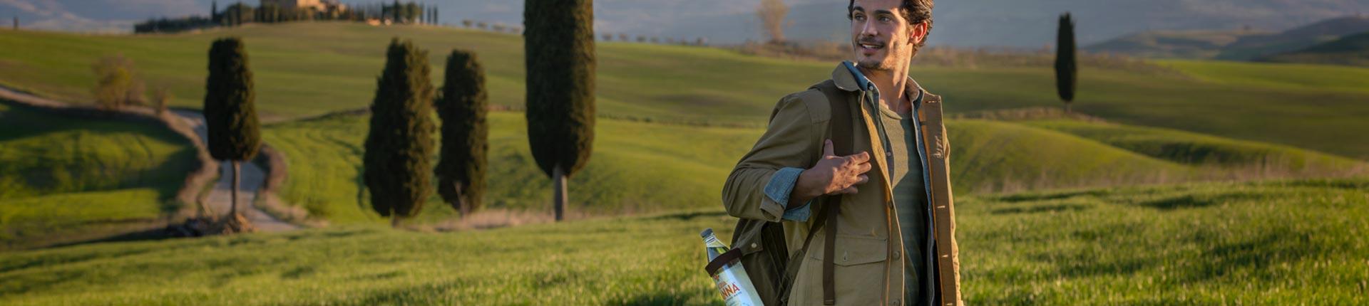 ENTRA IN CONTATTO CON ACQUA PANNA